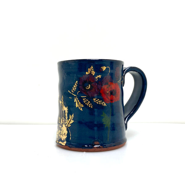 Black poppy mug