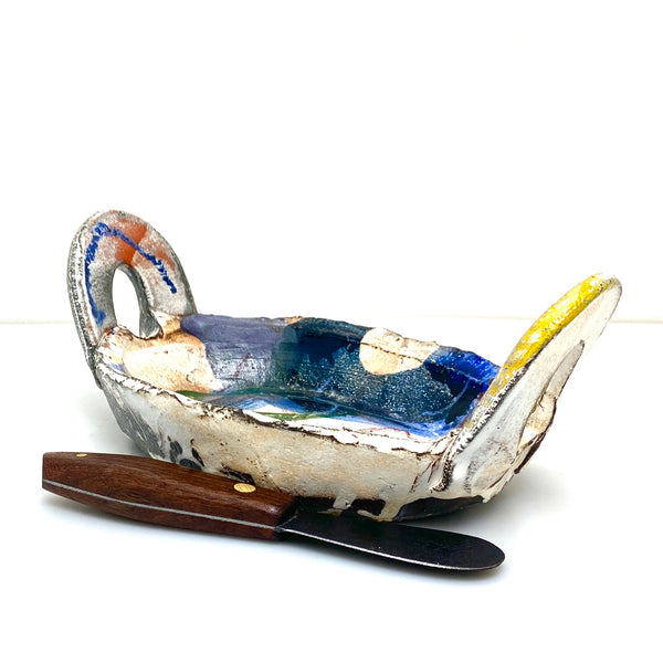 Butter dish with knife